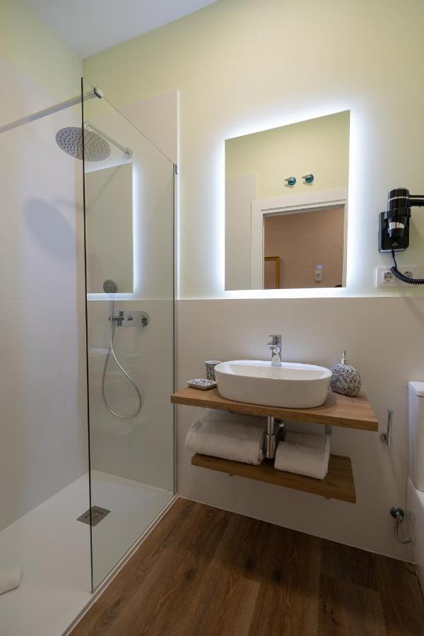 Center Suite Acebedos ซานตานเดร์ ภายนอก รูปภาพ